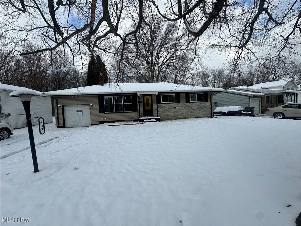 603 liberty Road, Youngstown, OH 44505