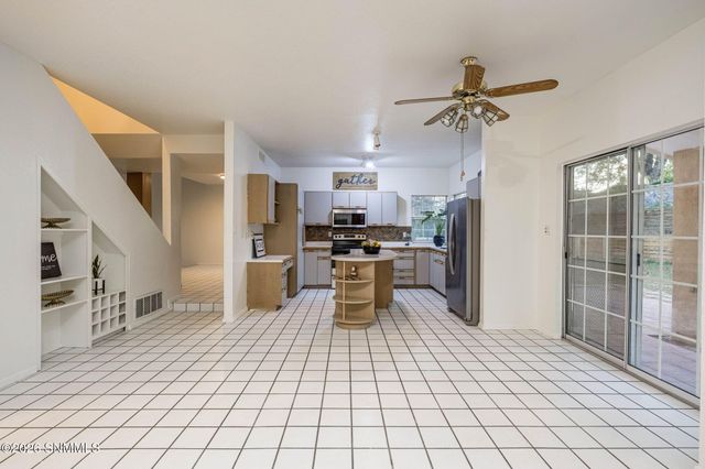 2209 San Felipe, Las Cruces, NM 88011