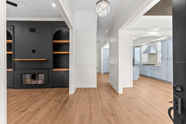 3506 N ARLINGTON AVENUE, Tampa, FL 33603