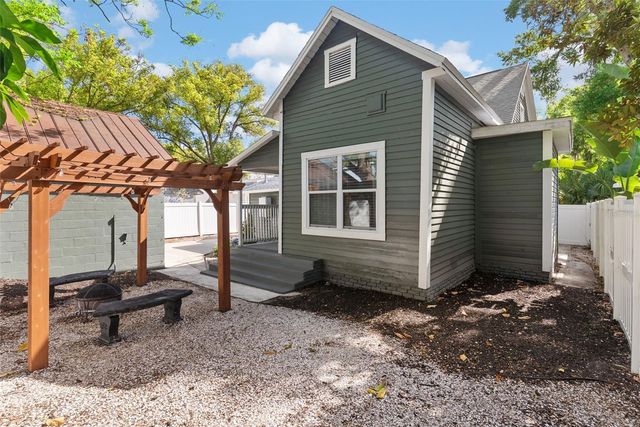 3506 N ARLINGTON AVENUE, Tampa, FL 33603