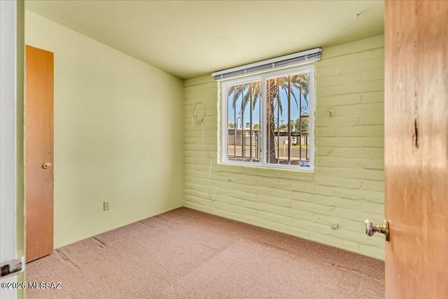 1231 E Missouri Street, Tucson, AZ 85714