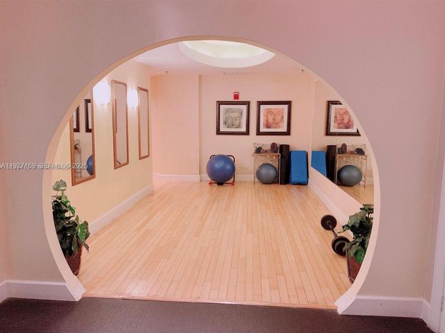 1830 Radius Dr 1121, Hollywood, FL 33020