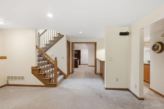 9450 Kemper Grove Lane, Symmes Twp, OH 45140