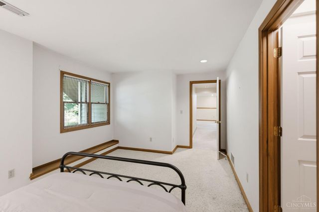 9450 Kemper Grove Lane, Symmes Twp, OH 45140