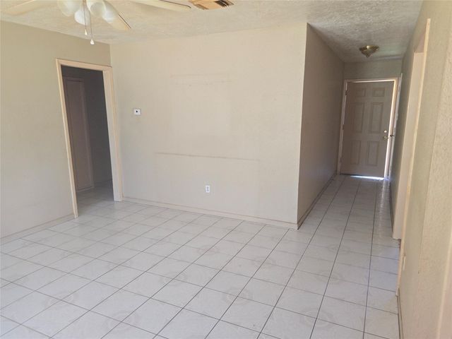 4814 Tidewater Drive, Houston, TX 77045