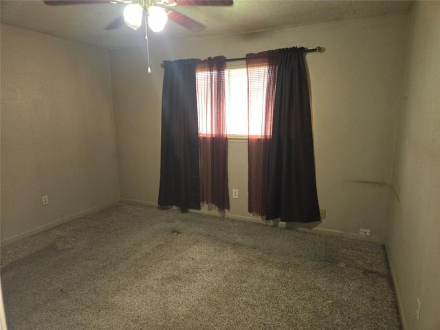 4814 Tidewater Drive, Houston, TX 77045