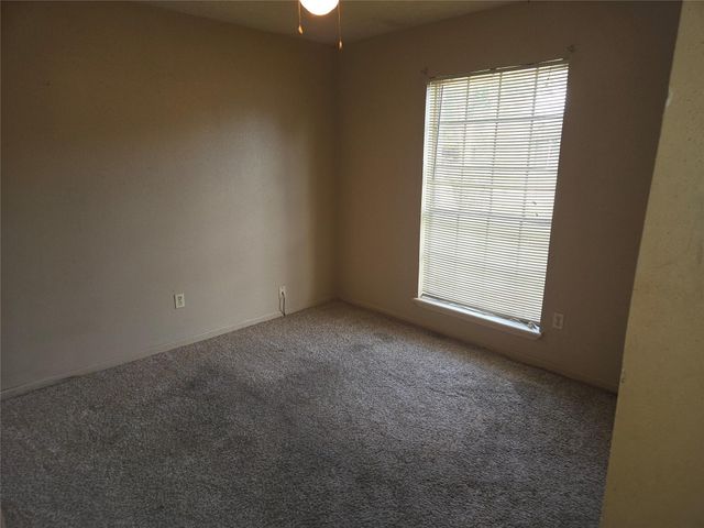 4814 Tidewater Drive, Houston, TX 77045