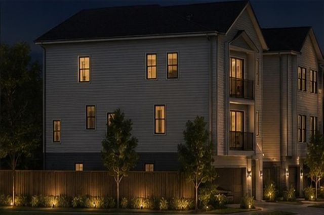 2114 Francis Street, Houston, TX 77004
