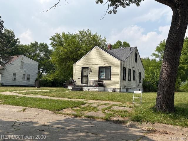 15245 Novara Street, Detroit, MI 48205