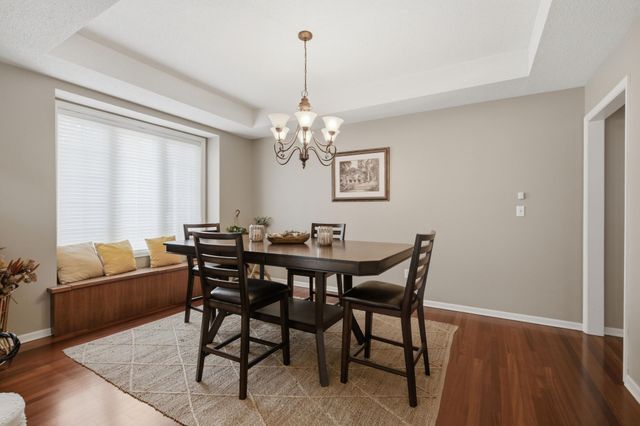 15016 Viewcrest Lane, Burnsville, MN 55306