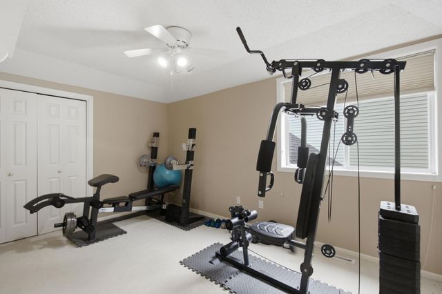 15016 Viewcrest Lane, Burnsville, MN 55306