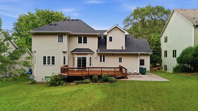 15016 Viewcrest Lane, Burnsville, MN 55306