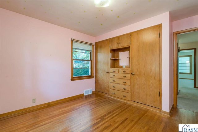 443 Harrison Avenue, North Mankato, MN 56003