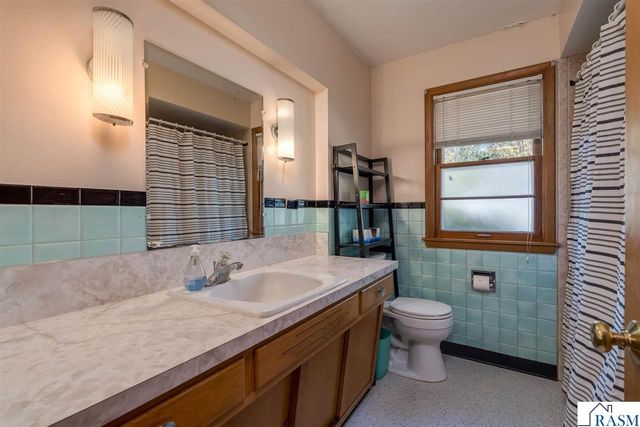 443 Harrison Avenue, North Mankato, MN 56003