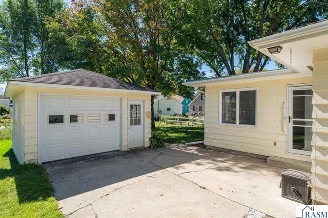 443 Harrison Avenue, North Mankato, MN 56003