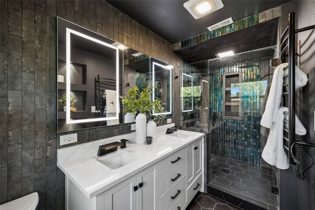 504 Monssen Drive, Dallas, TX 75224