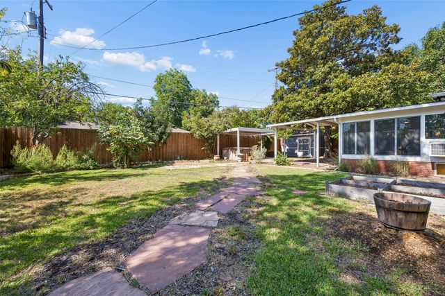 504 Monssen Drive, Dallas, TX 75224
