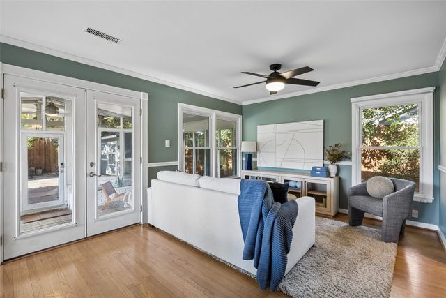 504 Monssen Drive, Dallas, TX 75224