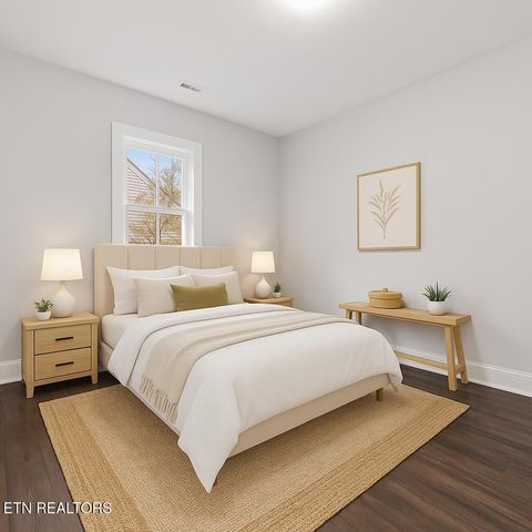 2444 woodbine Ave, Knoxville, TN 37917