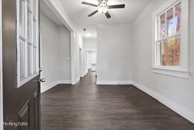 2444 woodbine Ave, Knoxville, TN 37917