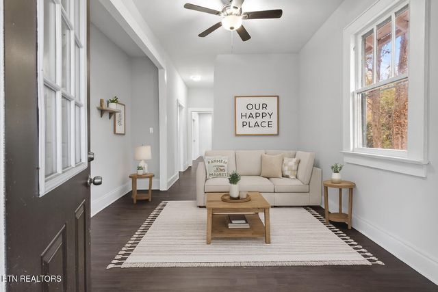 2444 woodbine Ave, Knoxville, TN 37917