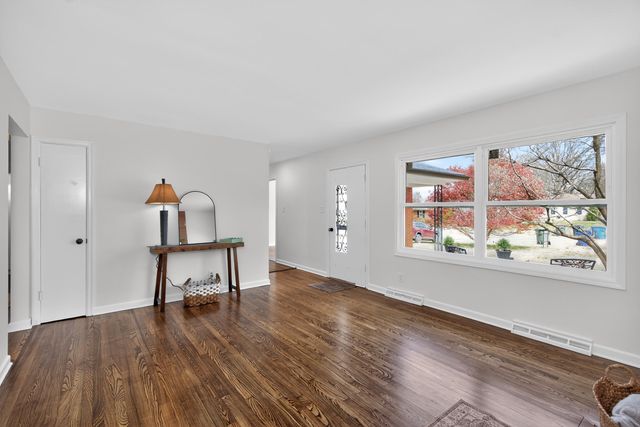 634 Seattle Drive, Lexington, KY 40503