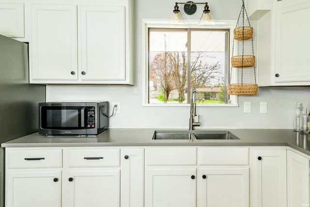 2511 N Cascade Drive, Bloomington, IN 47404