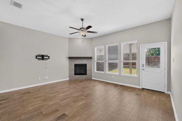 821 Black Hawk Drive, Princeton, TX 75407