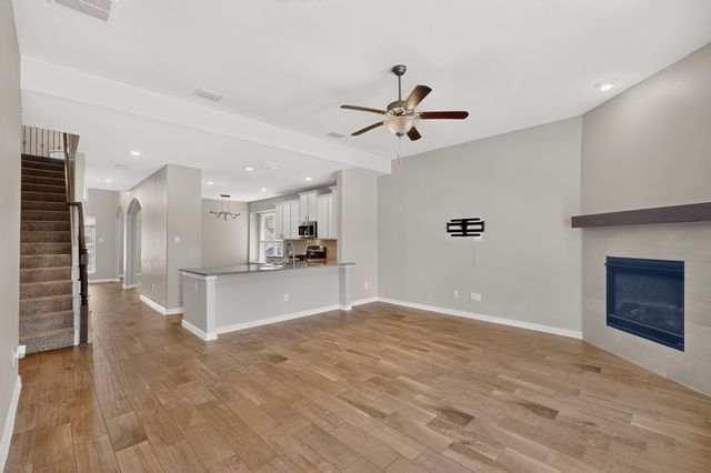 821 Black Hawk Drive, Princeton, TX 75407