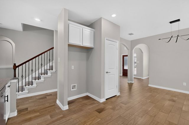 821 Black Hawk Drive, Princeton, TX 75407