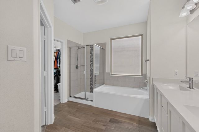 821 Black Hawk Drive, Princeton, TX 75407