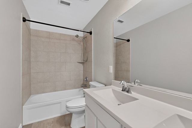 821 Black Hawk Drive, Princeton, TX 75407