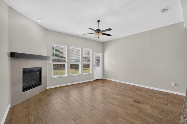 821 Black Hawk Drive, Princeton, TX 75407