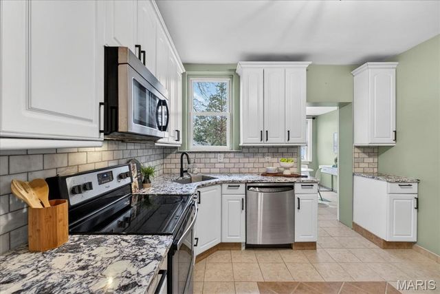 4744 Bonita Avenue, St Louis, MO 63116