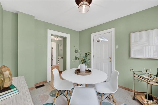 4744 Bonita Avenue, St Louis, MO 63116