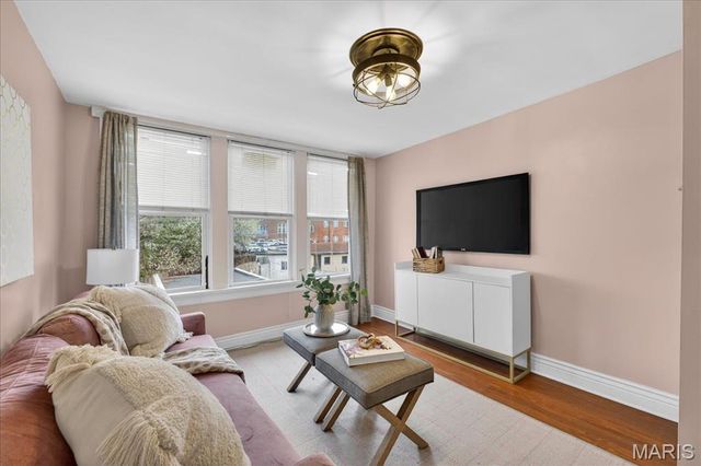 4744 Bonita Avenue, St Louis, MO 63116