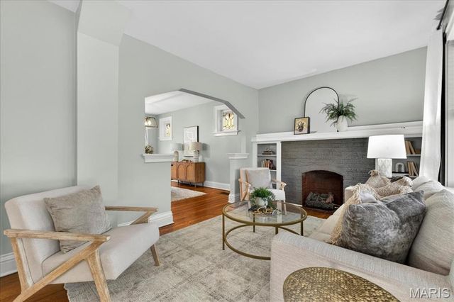 4744 Bonita Avenue, St Louis, MO 63116