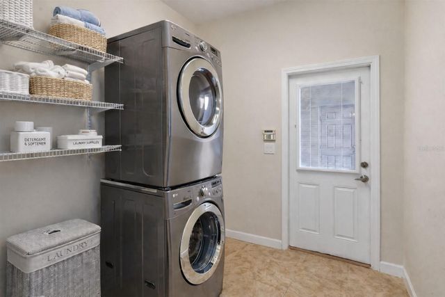 9016 SAVANNAH MAGNOLIA LANE, Orlando, FL 32832