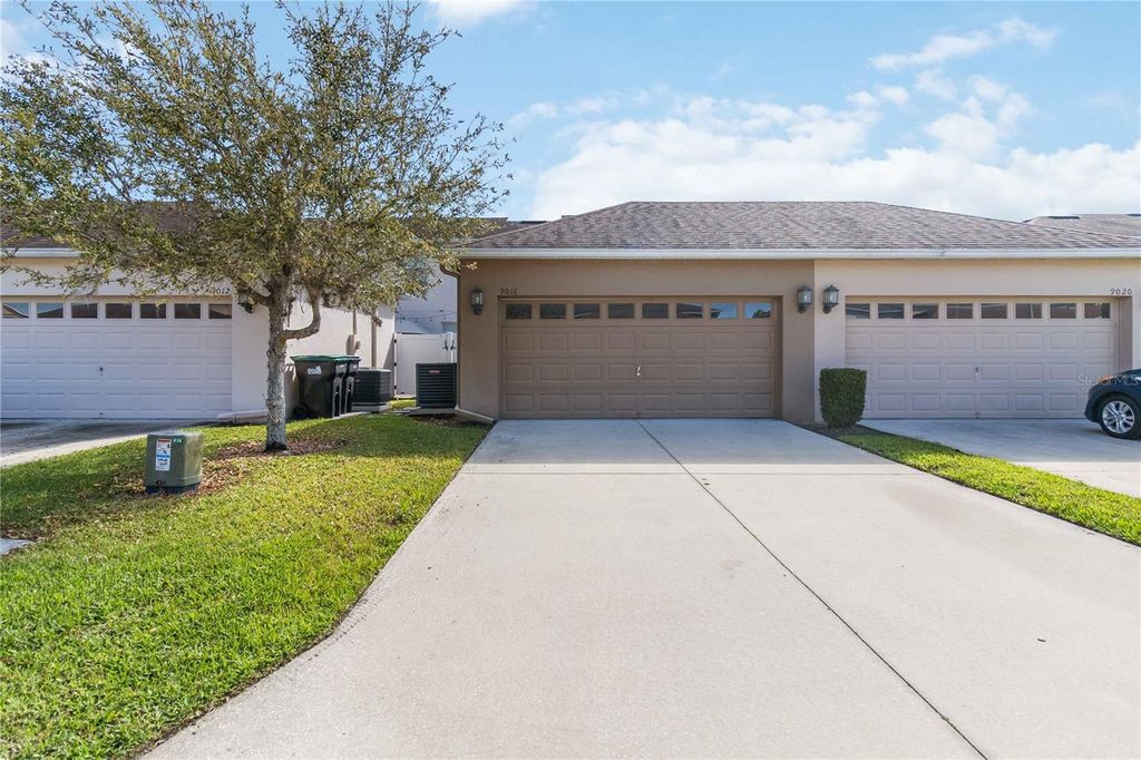 Image 27 of property listing at 9016 SAVANNAH MAGNOLIA LANE, Orlando, FL 32832