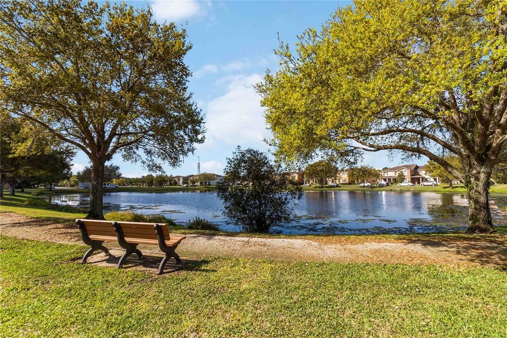 Image 30 of property listing at 9016 SAVANNAH MAGNOLIA LANE, Orlando, FL 32832