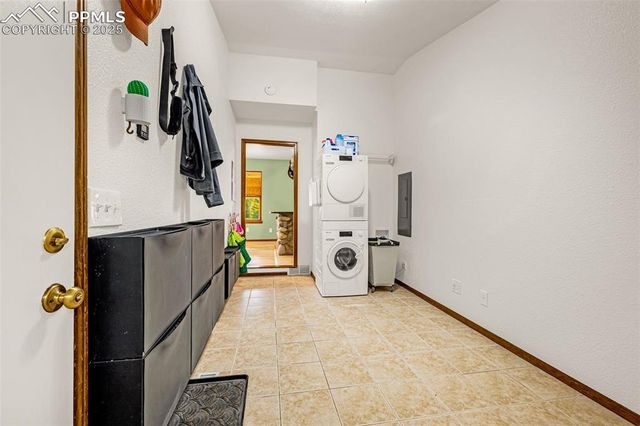 880 Sun Valley Drive, Woodland Park, CO 80863