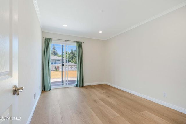 688 Velarde Drive, Thousand Oaks, CA 91360