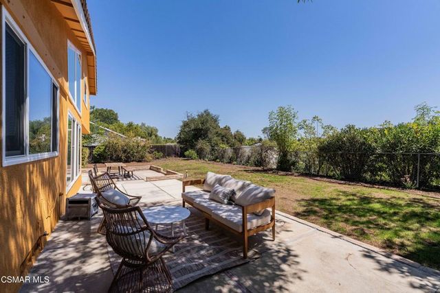 688 Velarde Drive, Thousand Oaks, CA 91360