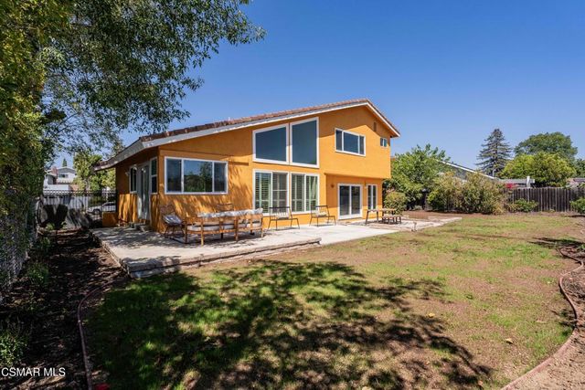 688 Velarde Drive, Thousand Oaks, CA 91360