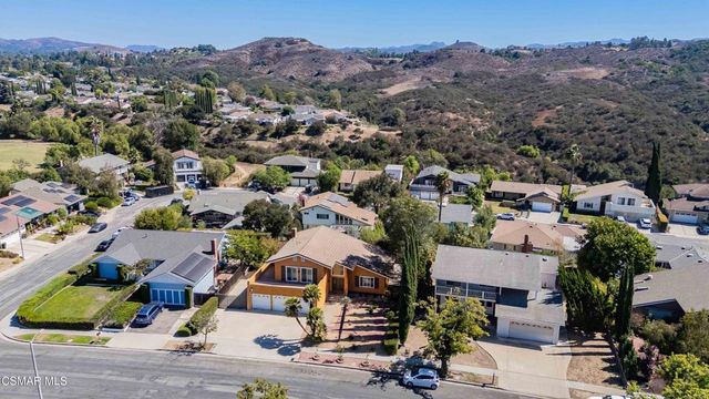 688 Velarde Drive, Thousand Oaks, CA 91360