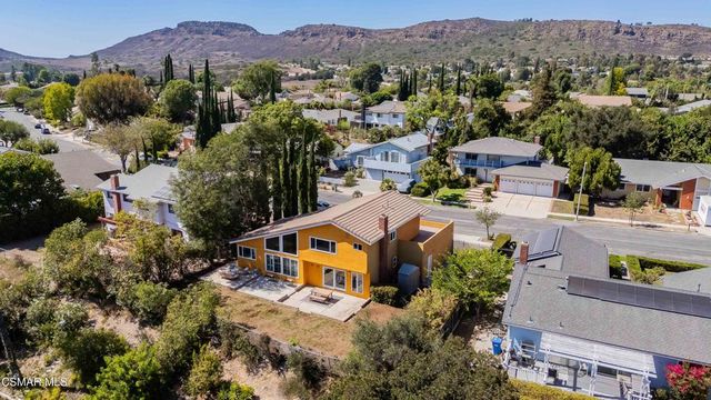 688 Velarde Drive, Thousand Oaks, CA 91360