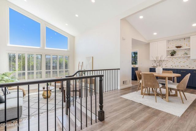 688 Velarde Drive, Thousand Oaks, CA 91360