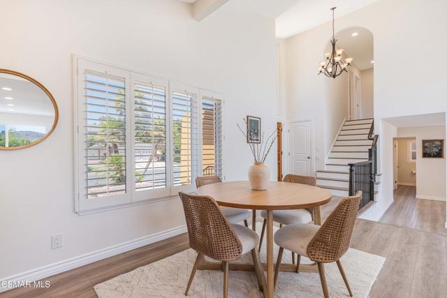 688 Velarde Drive, Thousand Oaks, CA 91360