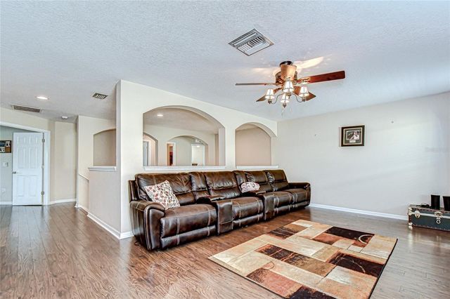 11614 WARREN OAKS PLACE, Riverview, FL 33578