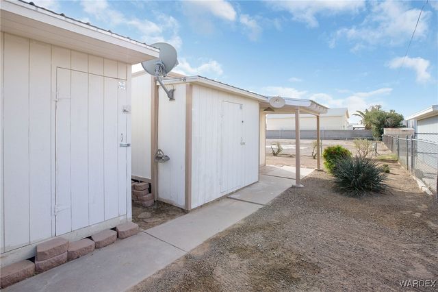 7889 S Whitewing Drive, Mohave Valley, AZ 86440